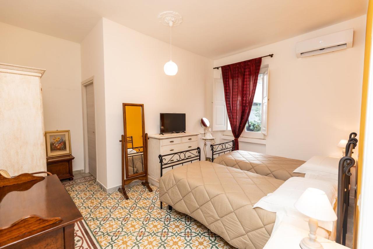 Casa Duconte Bed & Breakfast Barletta Bagian luar foto