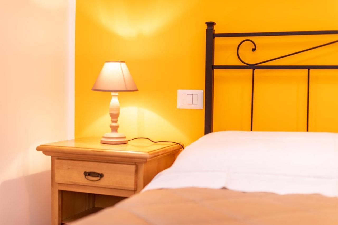 Casa Duconte Bed & Breakfast Barletta Bagian luar foto