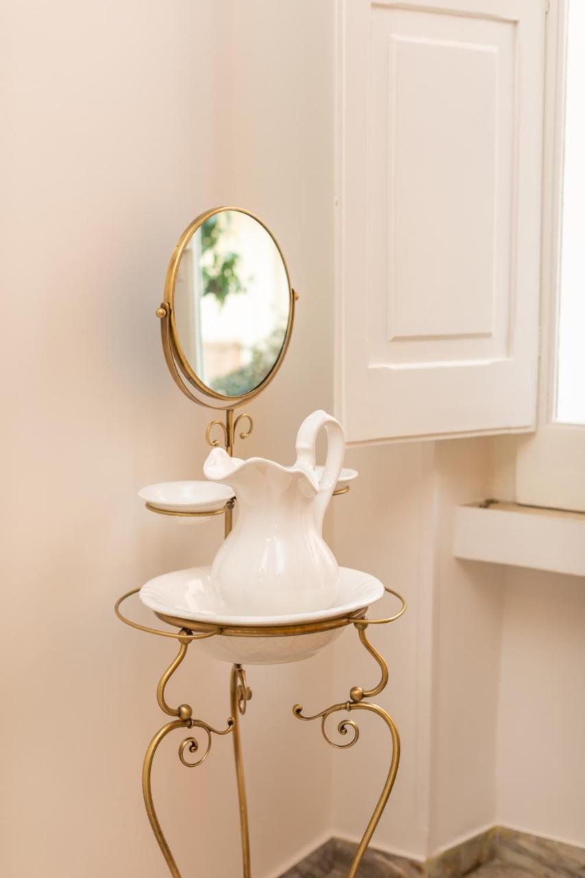 Casa Duconte Bed & Breakfast Barletta Bagian luar foto