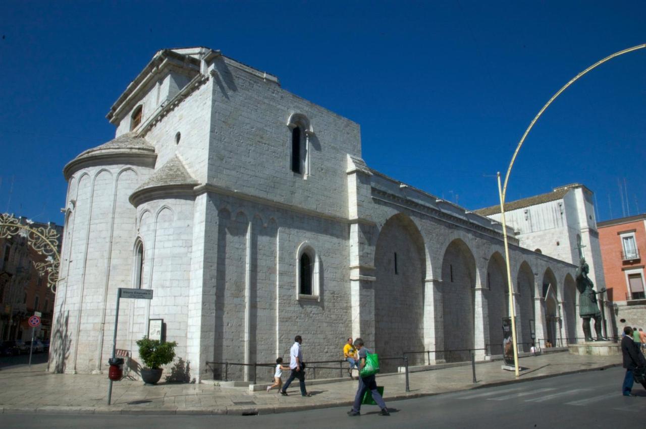 Casa Duconte Bed & Breakfast Barletta Bagian luar foto